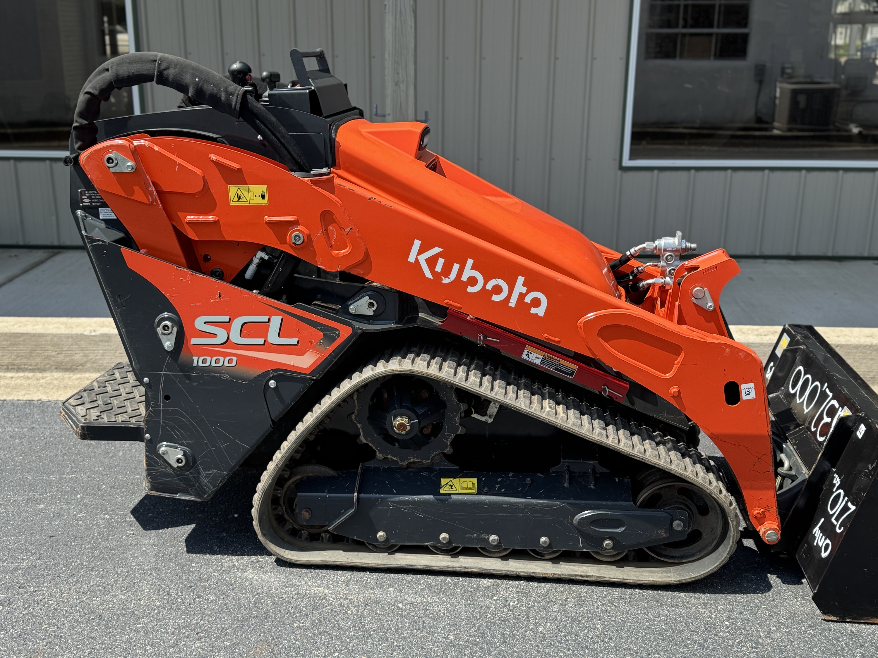 2021 SCL 1000 Tracked Compact Loader - Image 2