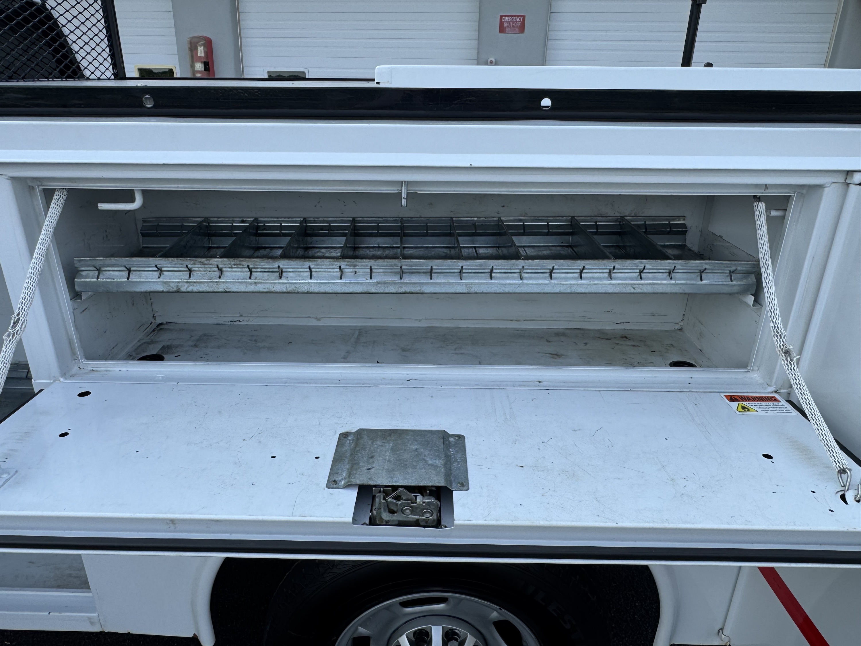 2019 Chevy 2500HD Crew-Cab 4x4 Utility Service Truck - Image 29