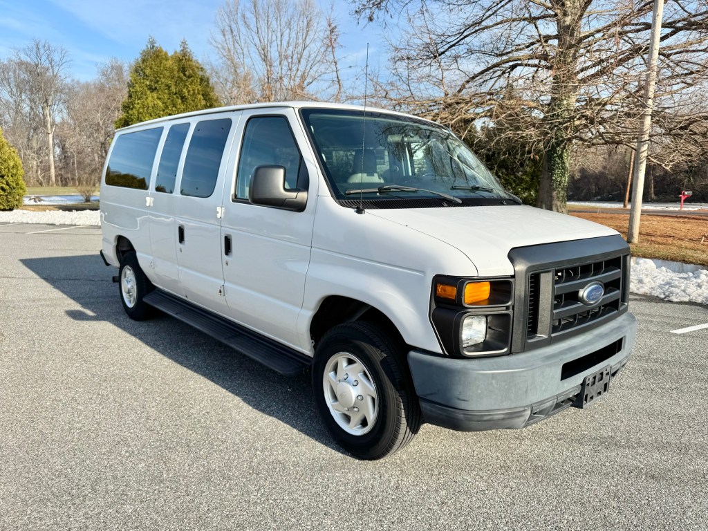 2012 Ford E350 12 Passenger Van!