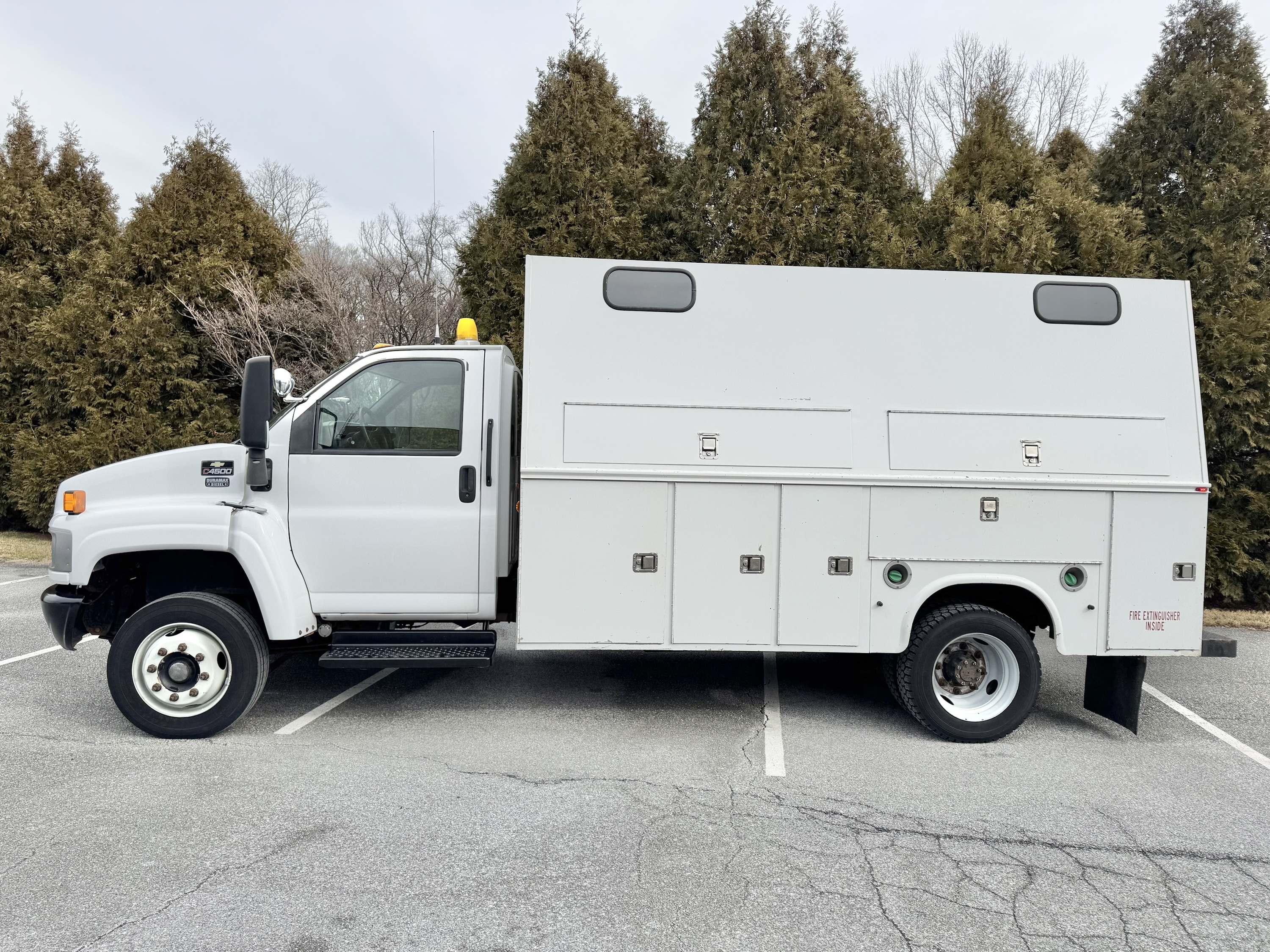 MEGA UTILITY TRUCK πΊπΈ 2007 GMC C4500 - Image 3