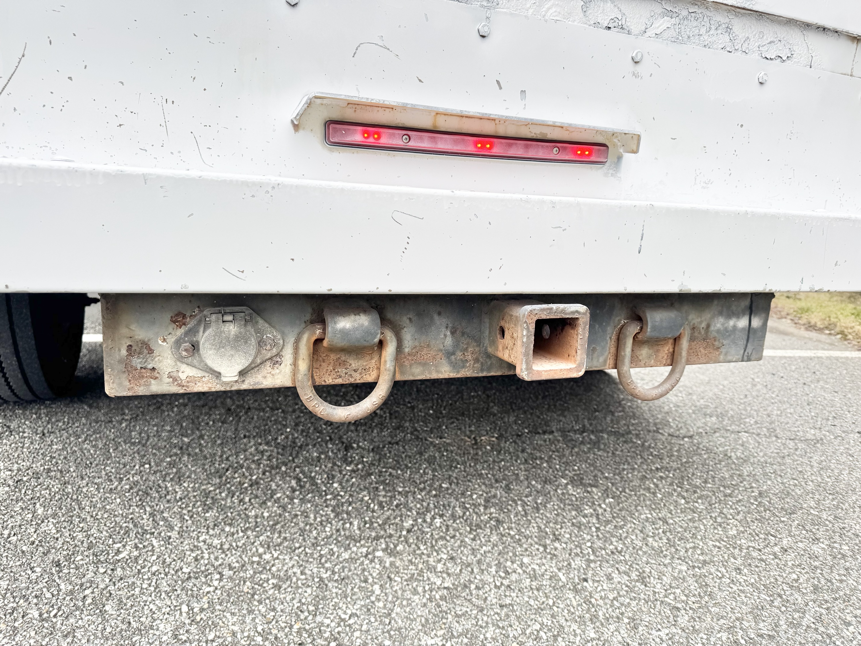 2011 Ford F450 XL - Image 31