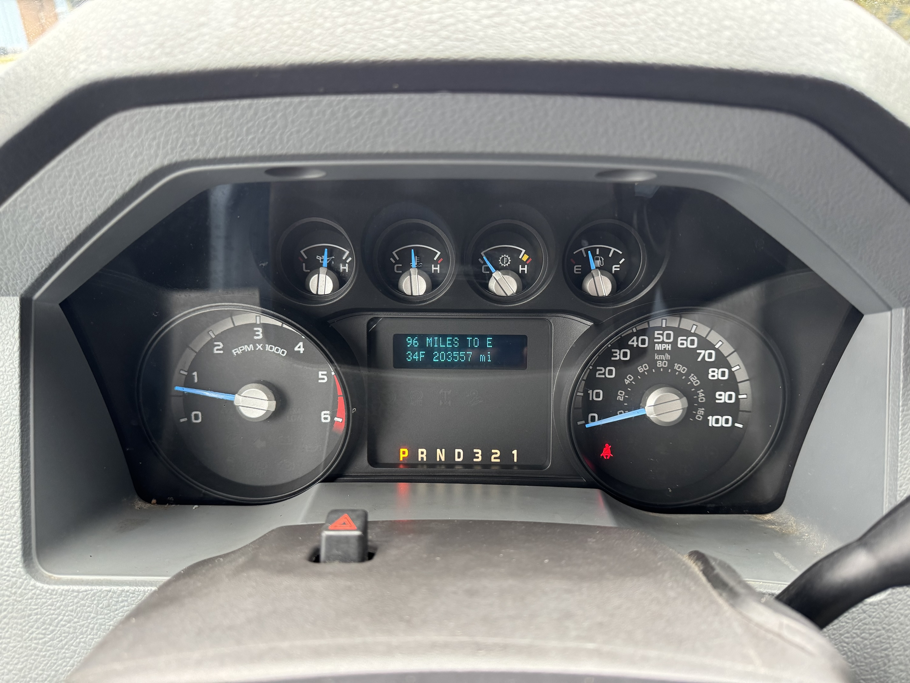 2011 Ford F450 XL - Image 11
