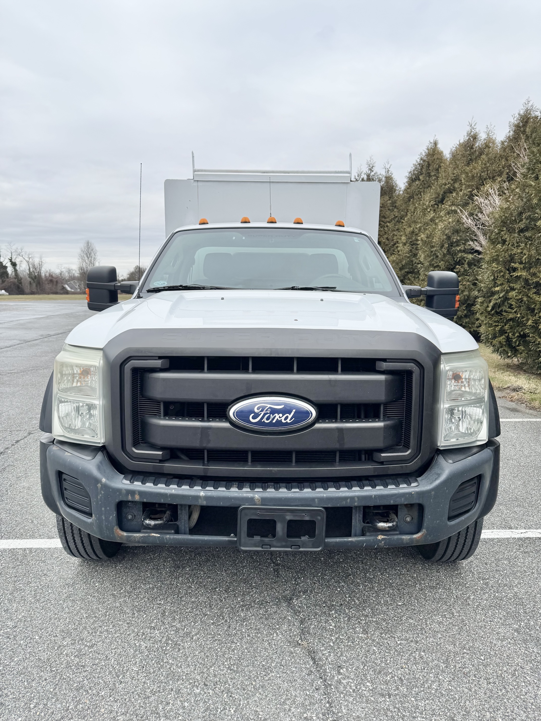 2011 Ford F450 XL - Image 12