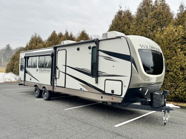 2022 Wildwood Heritage Glen Camper