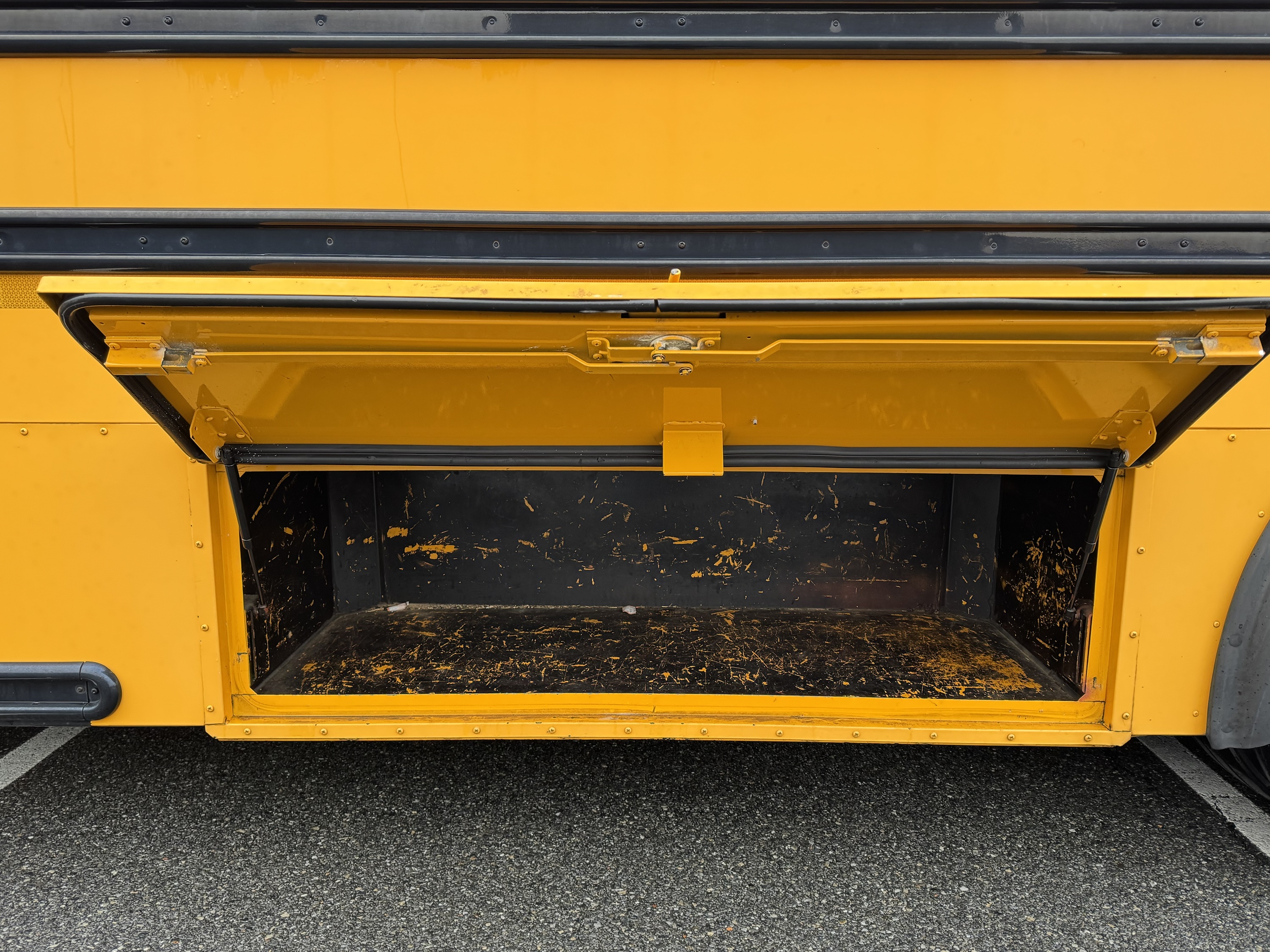 2012 Thomas School Bus • Cummins • 2 AC - Image 5