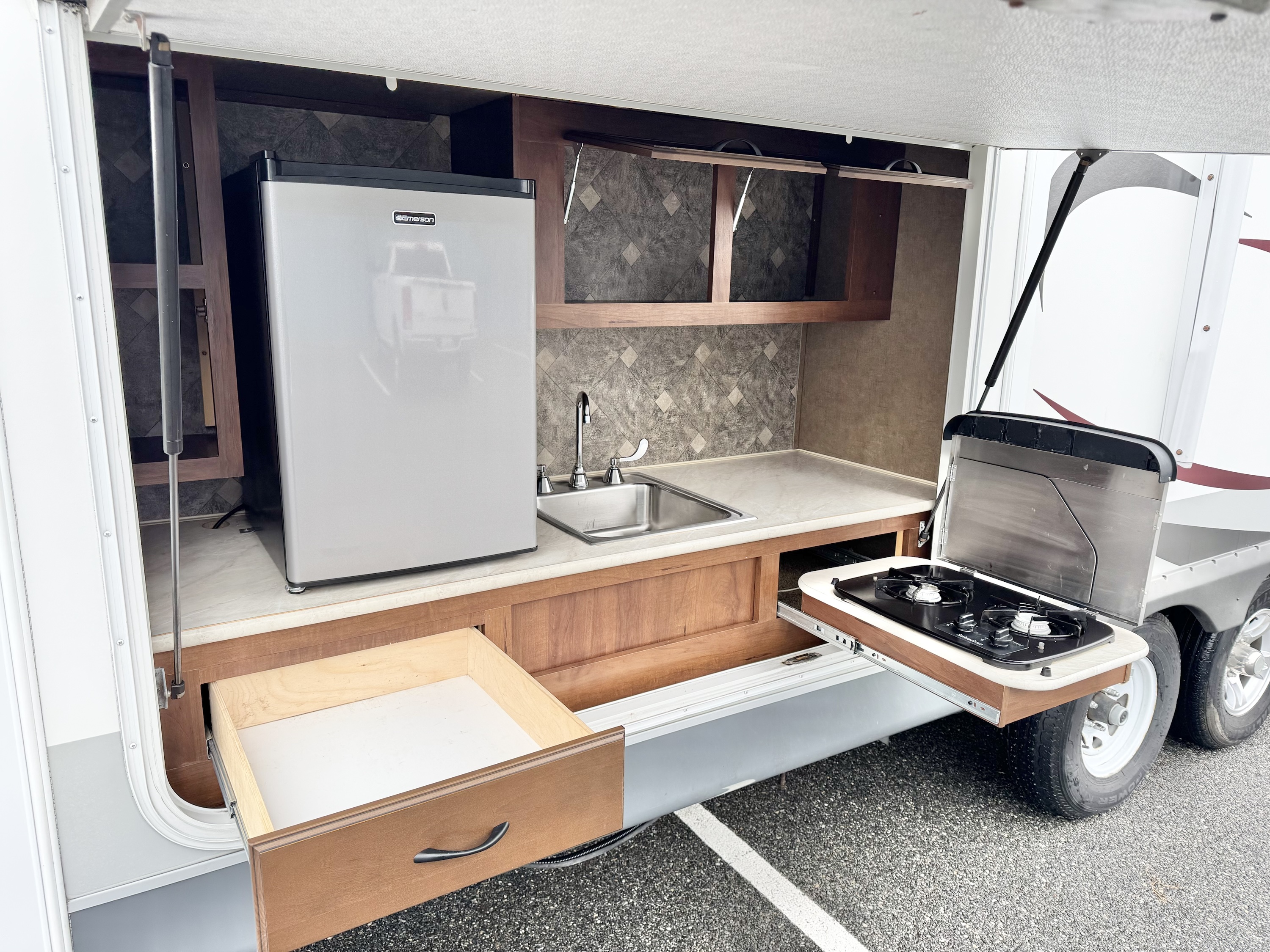 2015 Jayco JayFlight Elite 32 Camper - Image 8