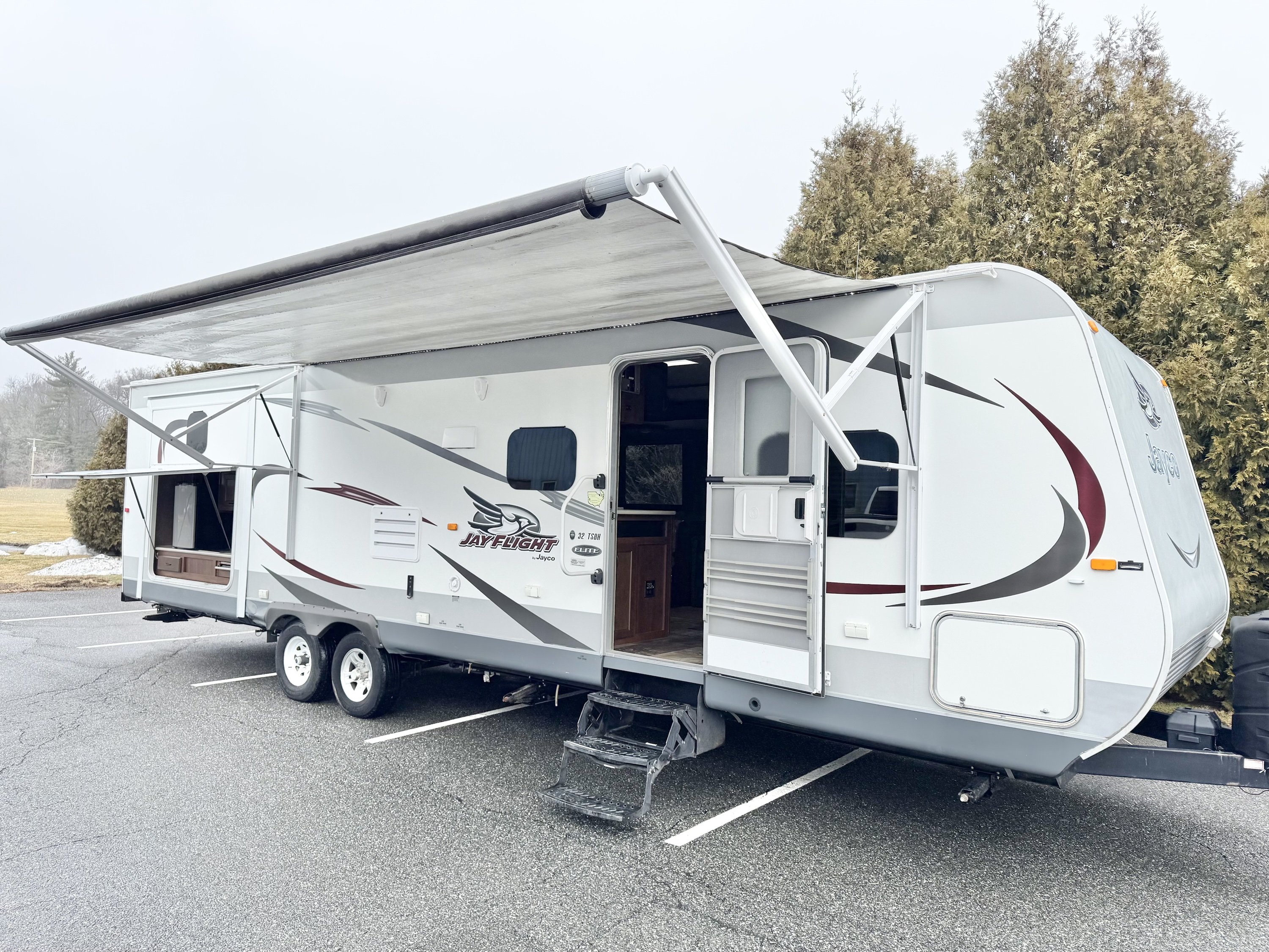 2015 Jayco JayFlight Elite 32 Camper - Image 6