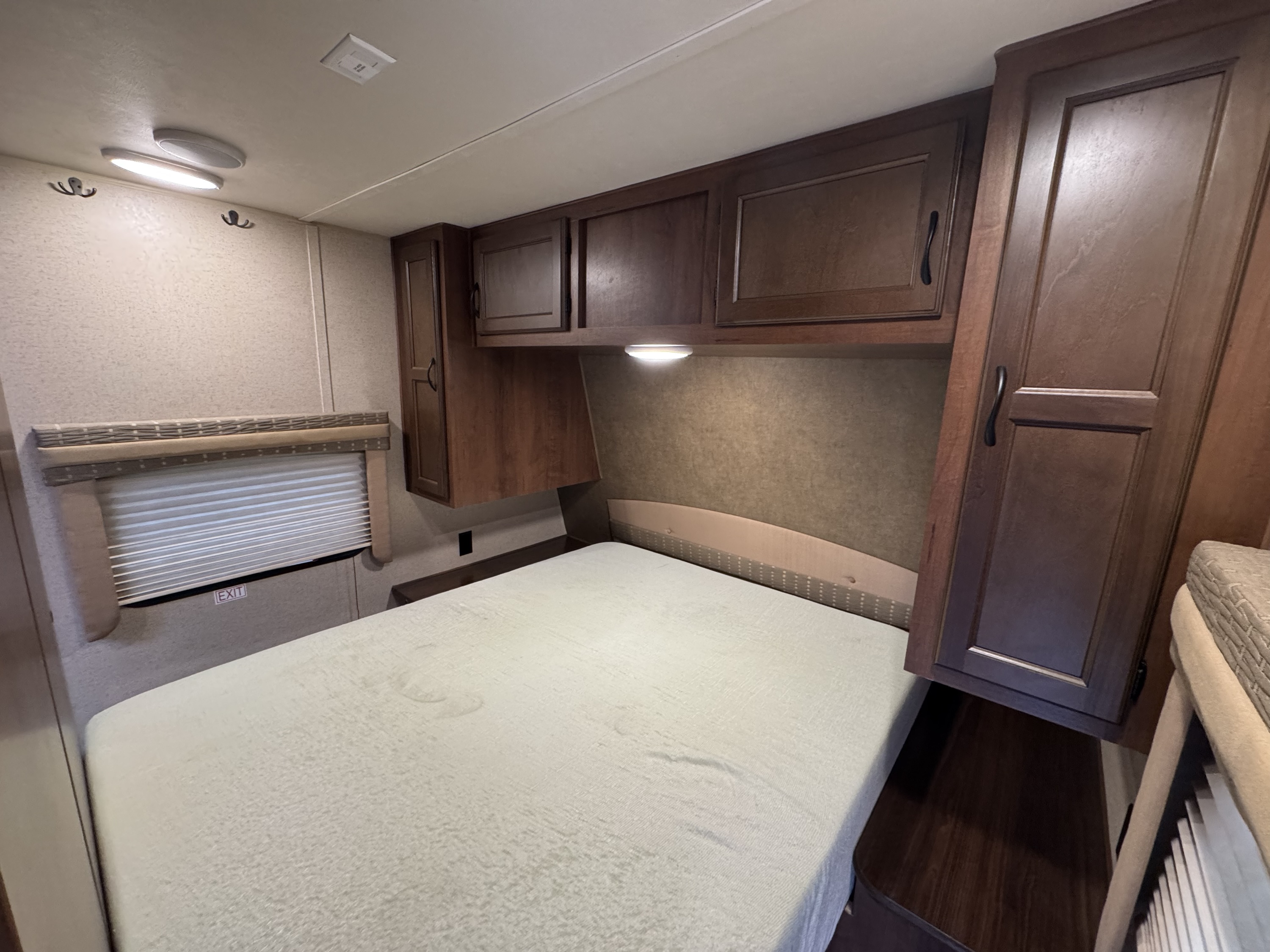 2015 Jayco JayFlight Elite 32 Camper - Image 10