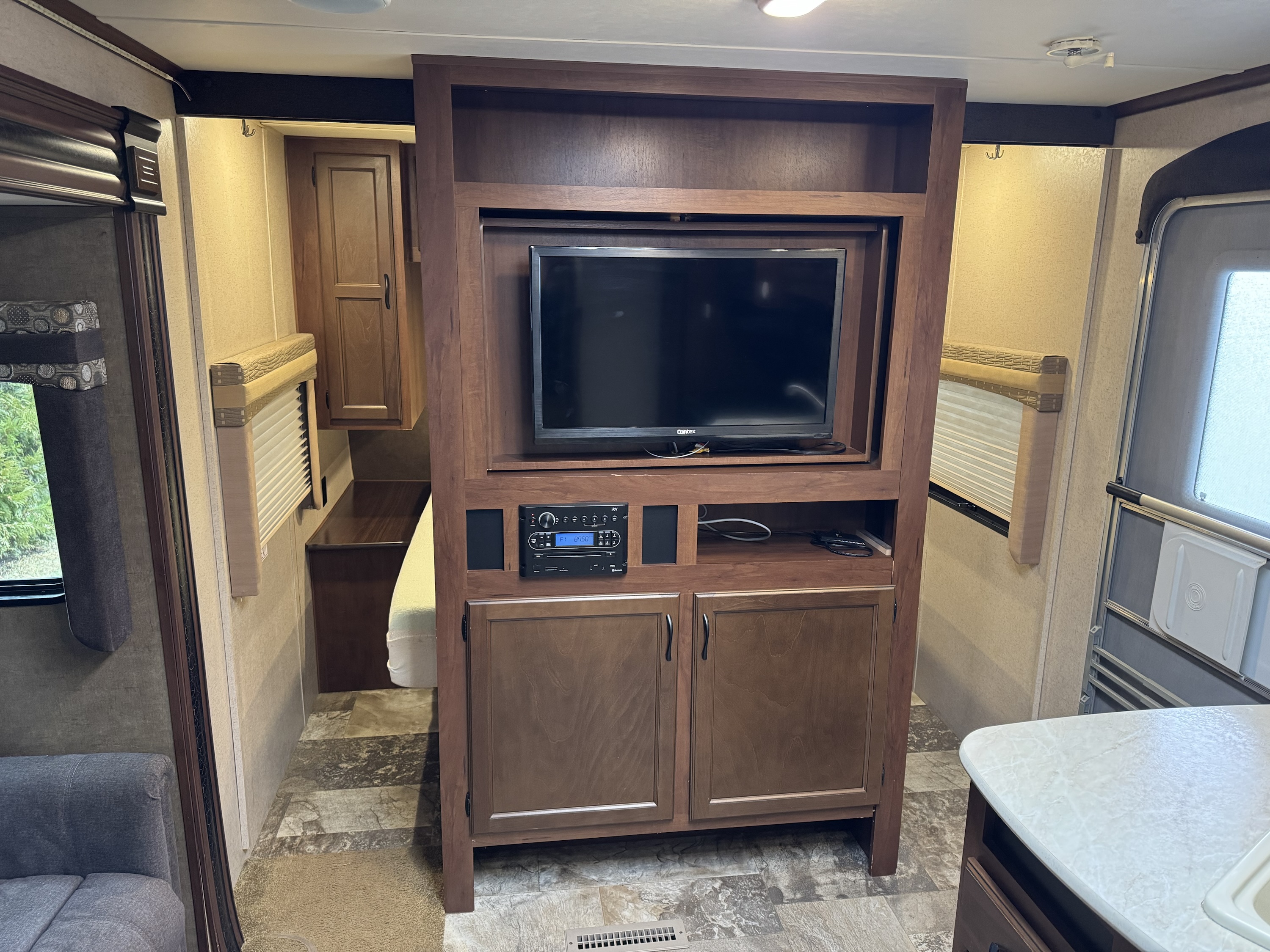 2015 Jayco JayFlight Elite 32 Camper - Image 19
