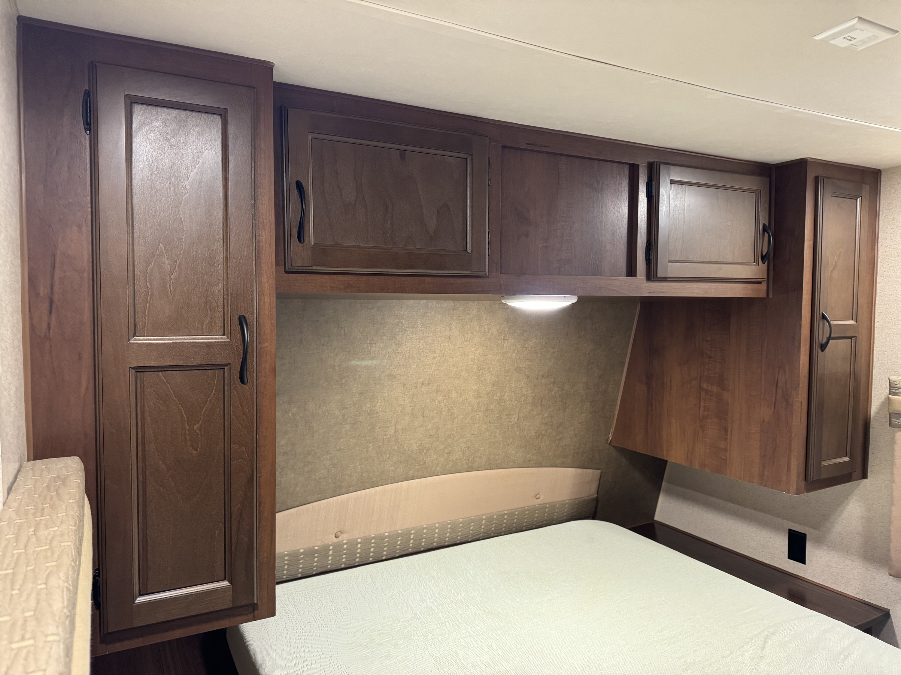 2015 Jayco JayFlight Elite 32 Camper - Image 23