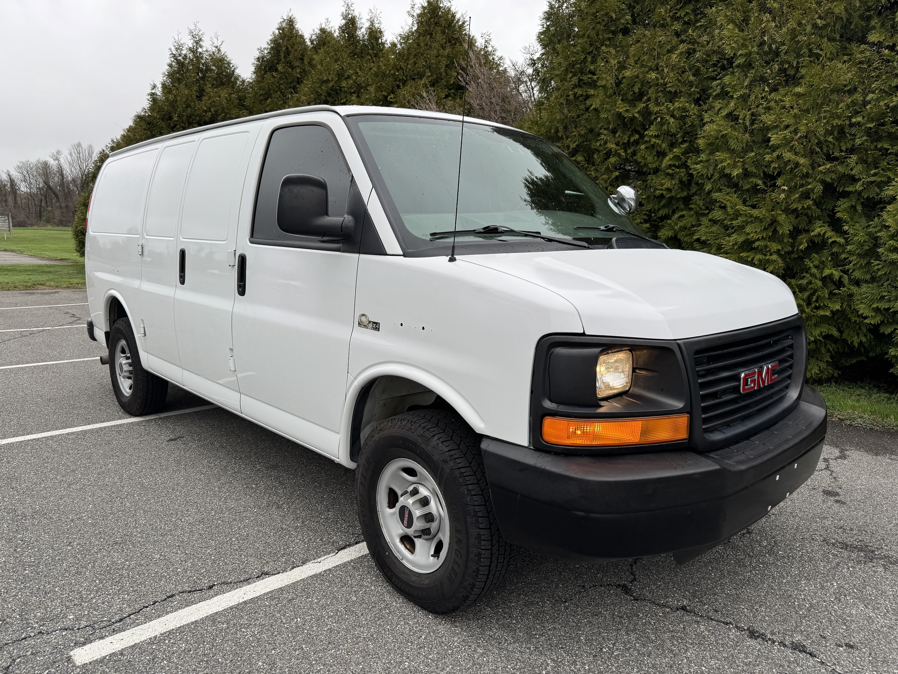 4x4 Prisoner Transport Van GMC Savana 2500