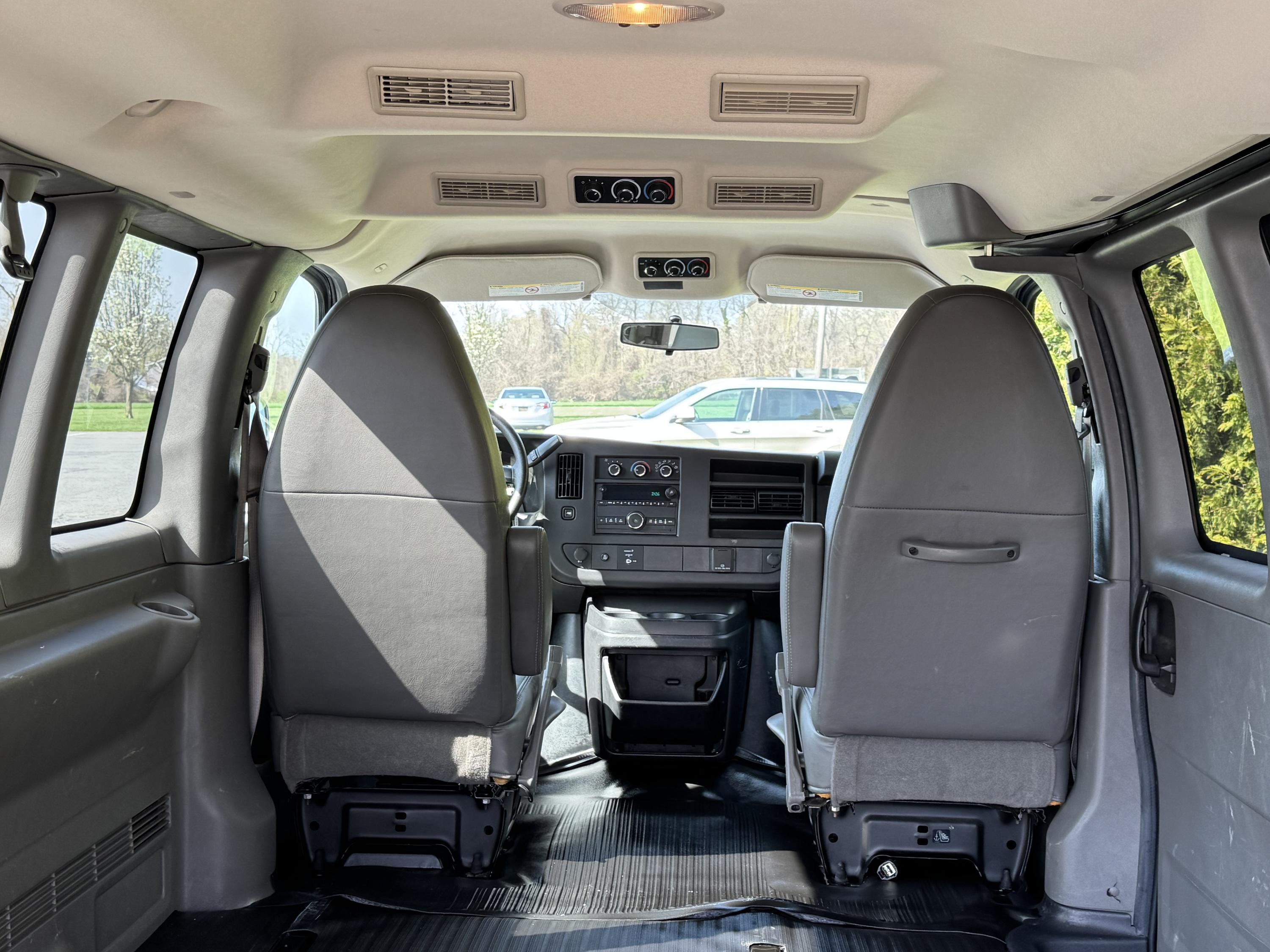 2015 Chevy Express 2500 Passenger - Image 14