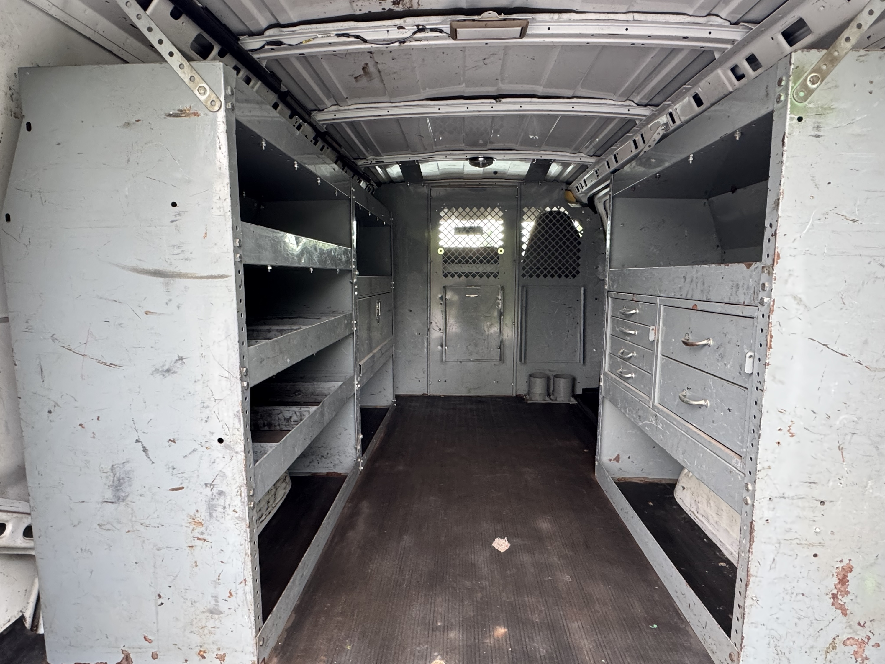 2013 Chevy 2500 Work Van - Image 8