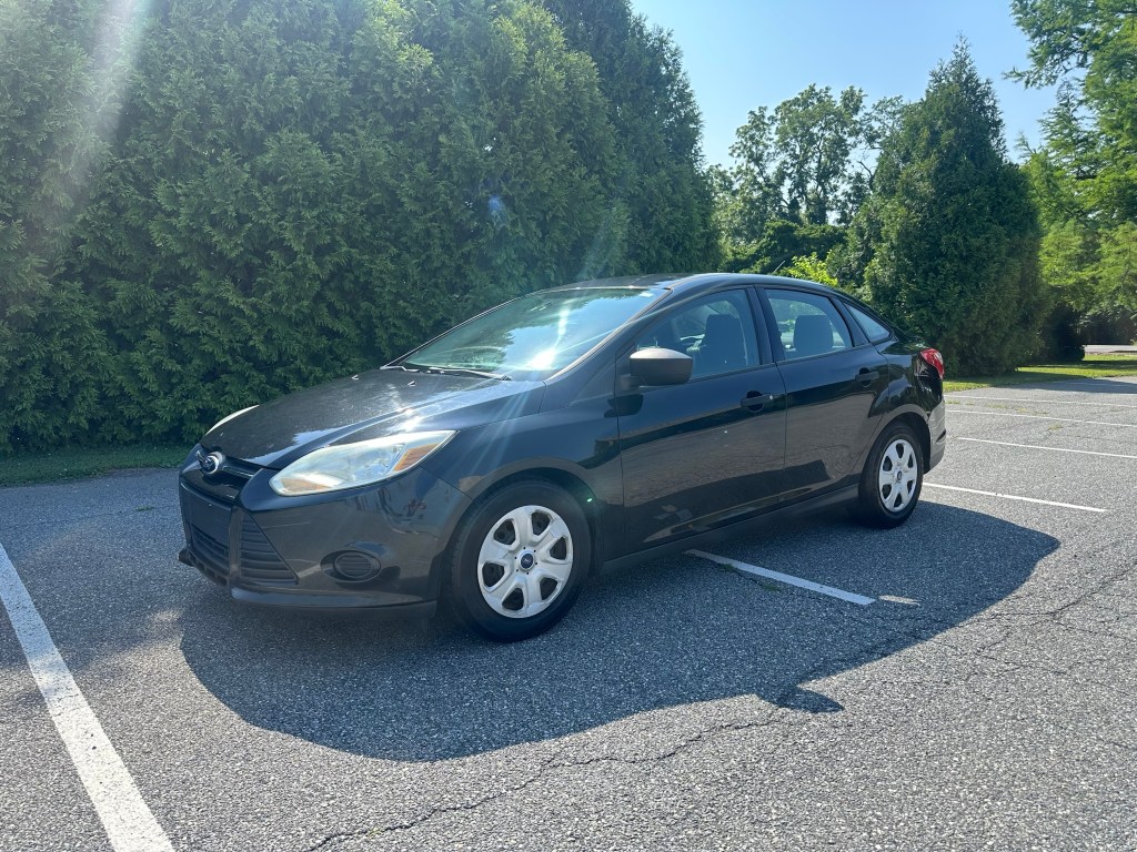 2013 Ford Focus S 4Door Sedan
