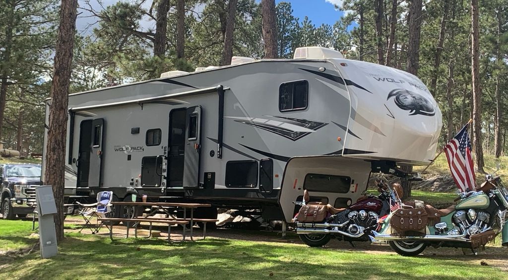 2022 Forest River Cherokee Wolf Pack Platinum Edition