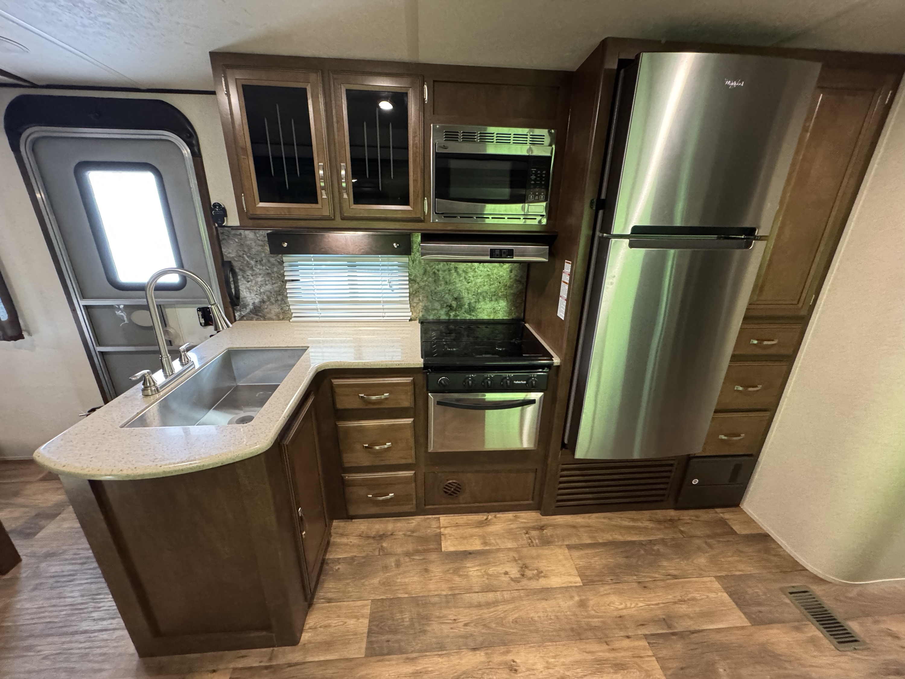 2017 Wildwood Heritage Glen Lite - Image 21